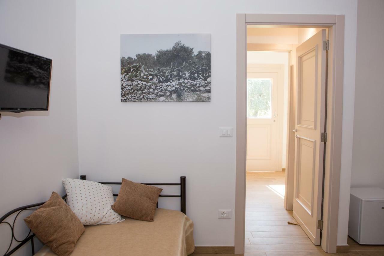 B&B Medali Vernole Exterior photo
