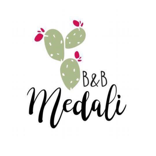 B&B Medali Vernole Exterior photo